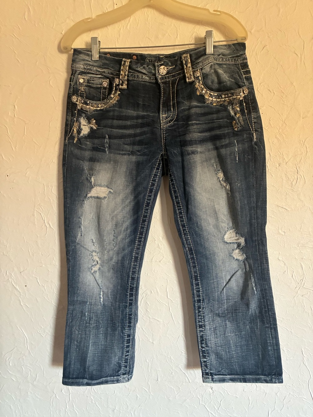 Miss Me Easy Crop Distressed Denim Capri Jeans JE5846EC3 Bling Flap Pocket 28